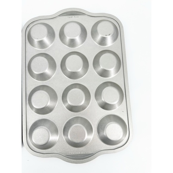 2 - Nordic Ware 12 Count Tart Heavy Duty Cast Aluminum Quiche Mini Muffin Pans - Picture 7 of 8
